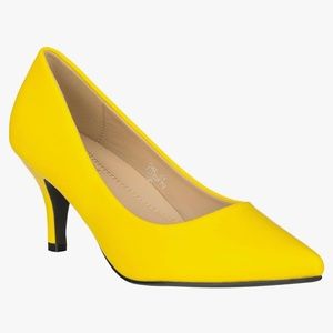 ILLUDE Yellow Classic Pointed Toe Pumps - Assorted Sizes